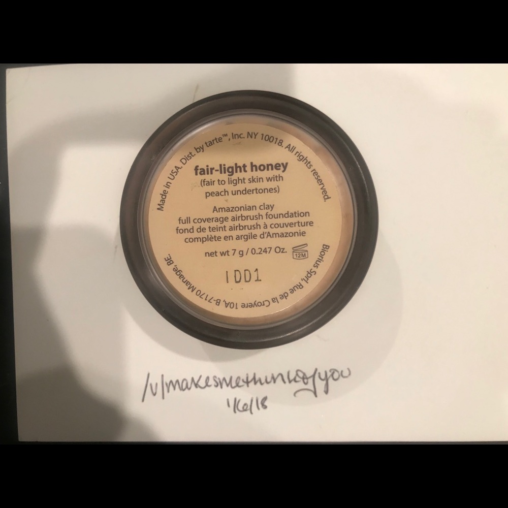 Tarte Amazonian Clay Powder Foundation